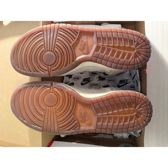 Nike Dunk High “Bodega” (Friends and Family) - size 10M - Picture 6 of 6